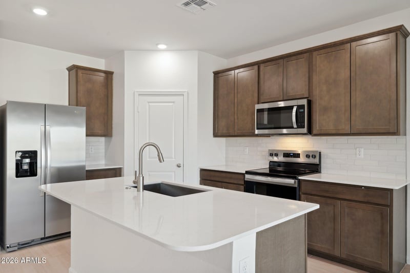 25426 W Bowker St, Buckeye, AZ 85326