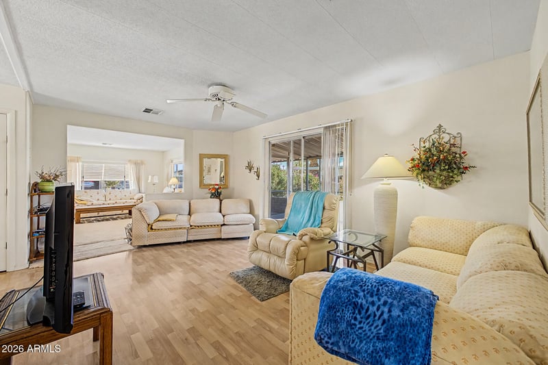 25427 S Illinois Ave, Sun Lakes, AZ 85248