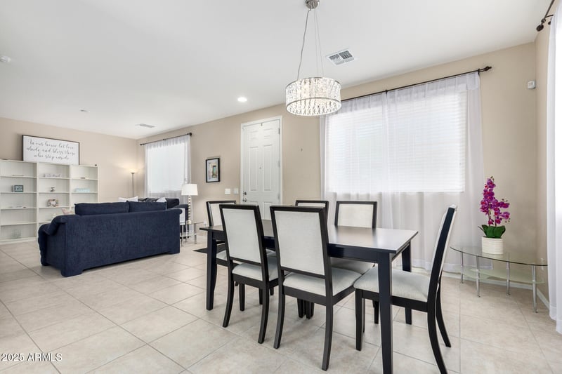 2543 73rd Dr, Phoenix, AZ 85035
