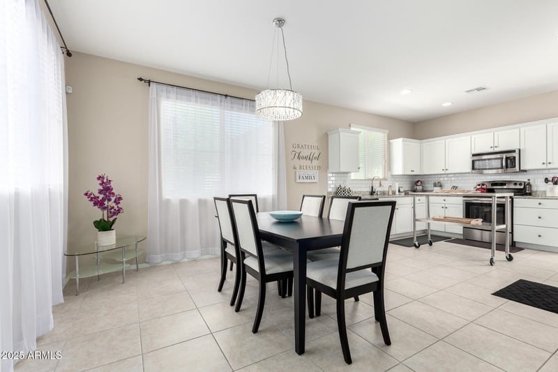 2543 73rd Dr, Phoenix, AZ 85035