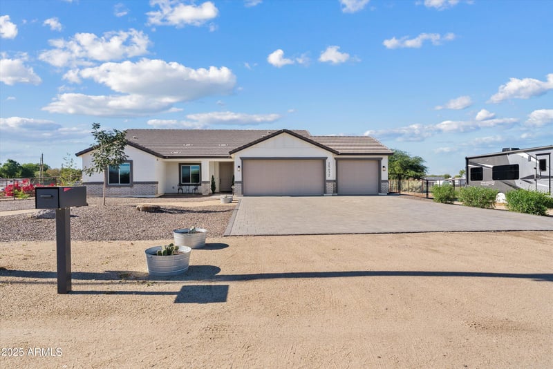 25432 Lemon Ave, Queen Creek, AZ 85142