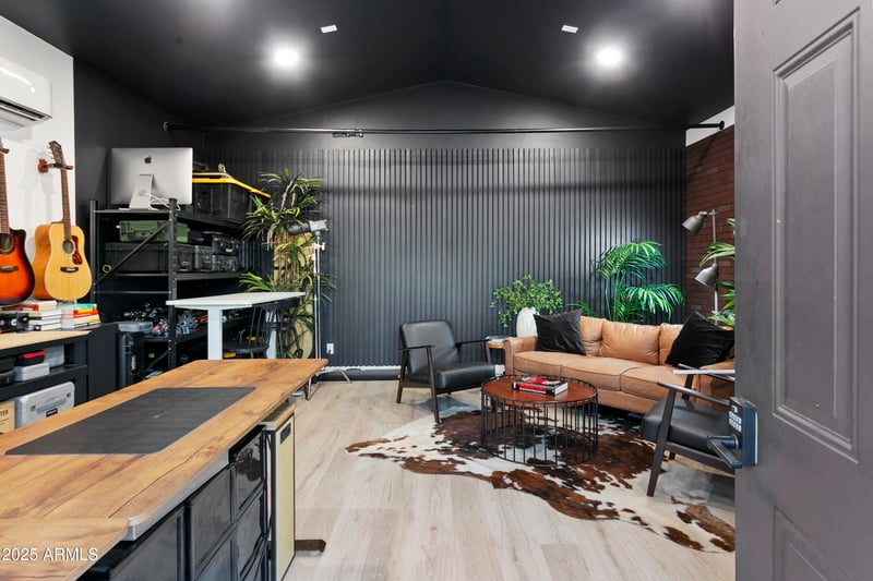 2544 66th St, Scottsdale, AZ 85257