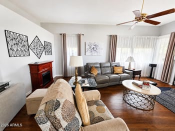 2544 E Calle Del Norte Dr, Gilbert, AZ 85296