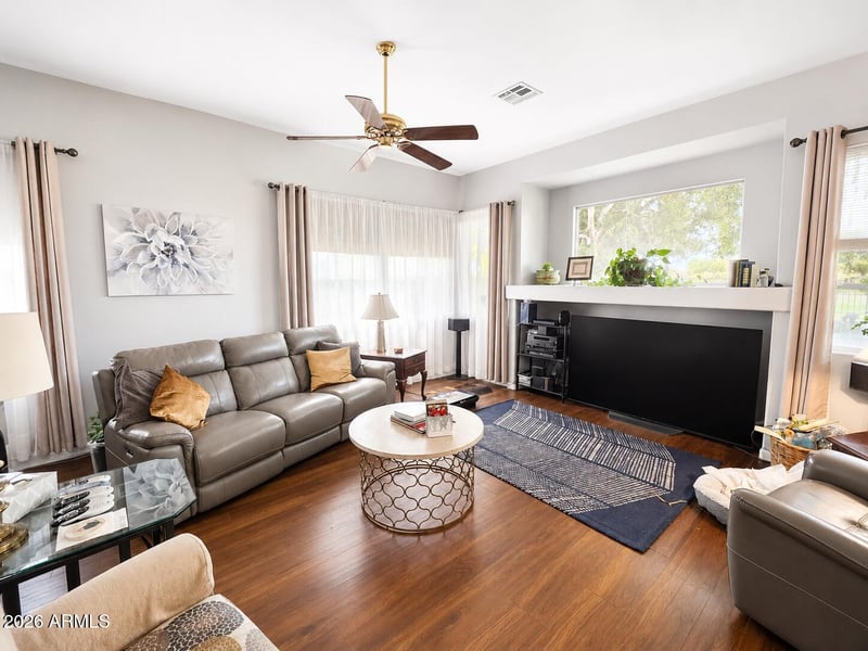 2544 E Calle Del Norte Dr, Gilbert, AZ 85296
