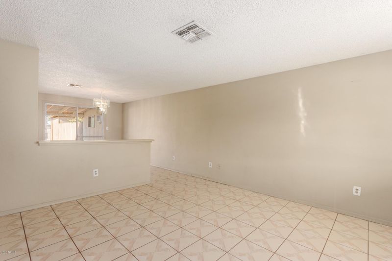 2544 N 60th Ave, Phoenix, AZ 85035