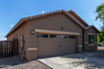25447 Heathermoor Dr, Buckeye, AZ 85326