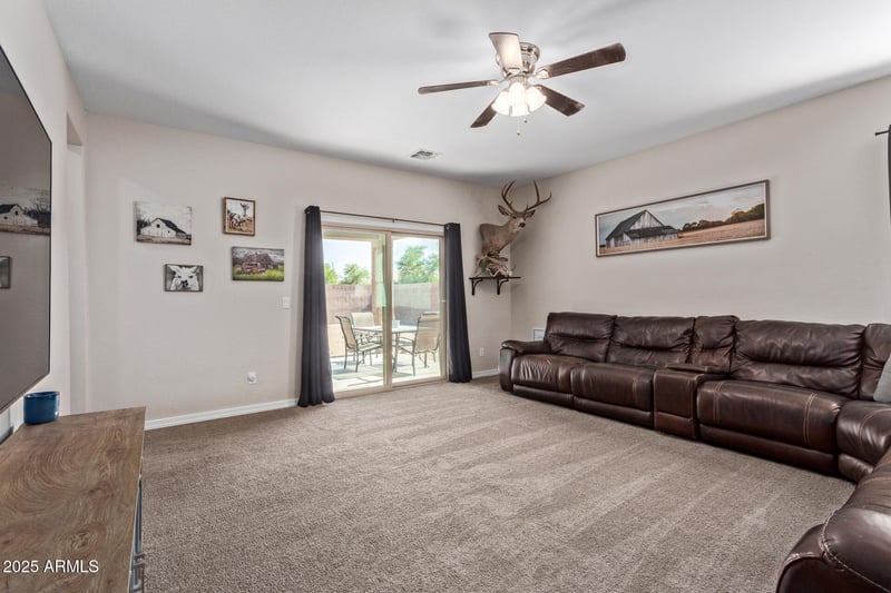 25447 Heathermoor Dr, Buckeye, AZ 85326
