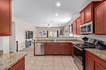 25447 Heathermoor Dr, Buckeye, AZ 85326