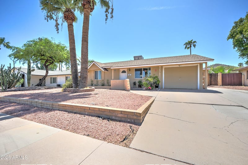 2545 E Vista Dr, Phoenix, AZ 85032