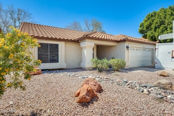 2545 Granite View Dr, Phoenix, AZ 85048