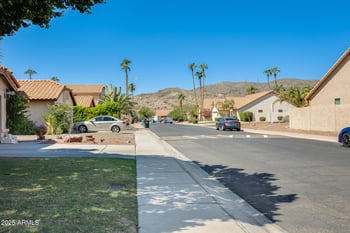 2545 Granite View Dr, Phoenix, AZ 85048