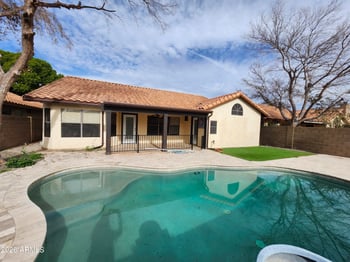 2545 Granite View Dr, Phoenix, AZ 85048