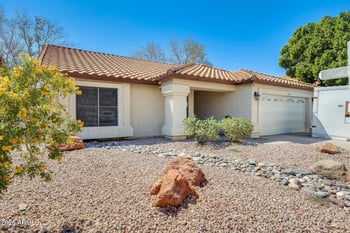 2545 Granite View Dr, Phoenix, AZ 85048