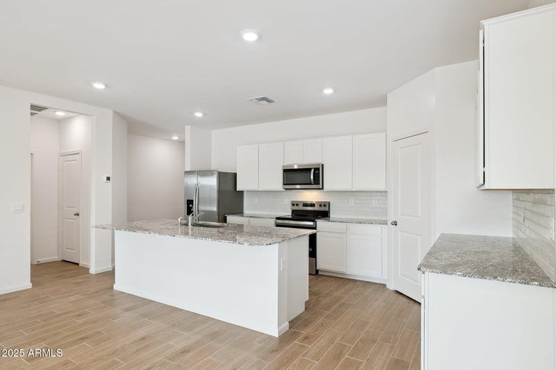 25459 Fraktur Rd, Buckeye, AZ 85326