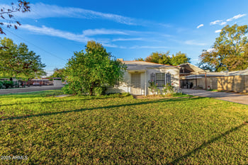 2546 Augusta Ave, Phoenix, AZ 85051