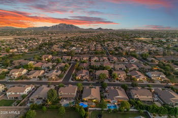 2546 Carob Dr, Gilbert, AZ 85298
