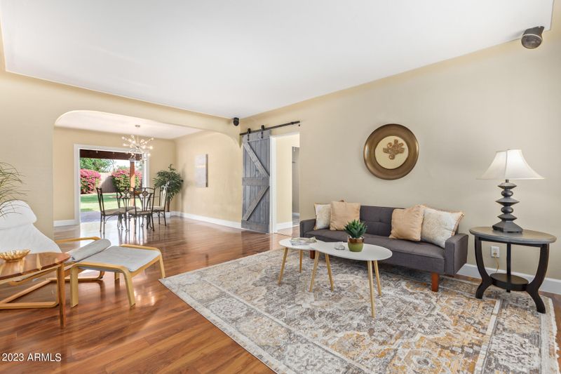 2546 E Heatherbrae Dr, Phoenix, AZ 85016