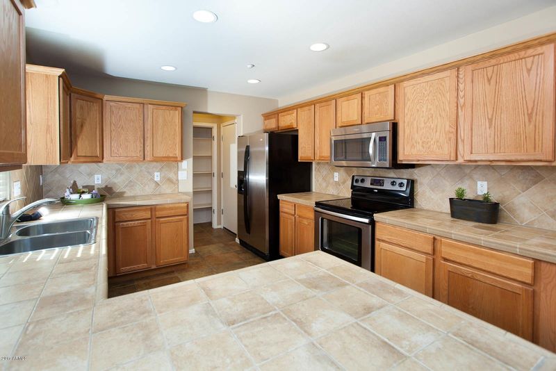 2546 E Megan St, Gilbert, AZ 85295