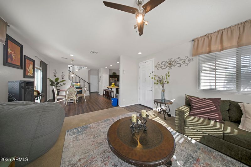 2546 N 73rd Dr, Phoenix, AZ 85035