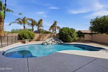 2546 W Cordia Ln, Phoenix, AZ 85085