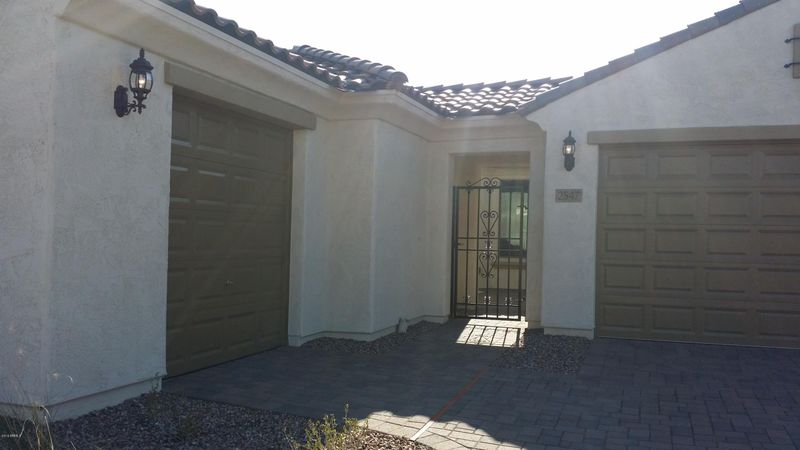 2547 W Rabjohn Rd, Phoenix, AZ 85085