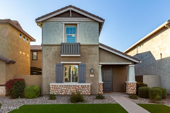 2548 Betty St, Gilbert, AZ 85295