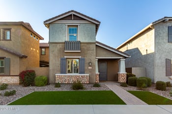 2548 Betty St, Gilbert, AZ 85295