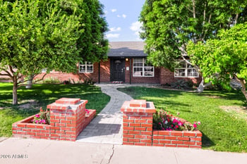 2548 Turney Ave, Phoenix, AZ 85016