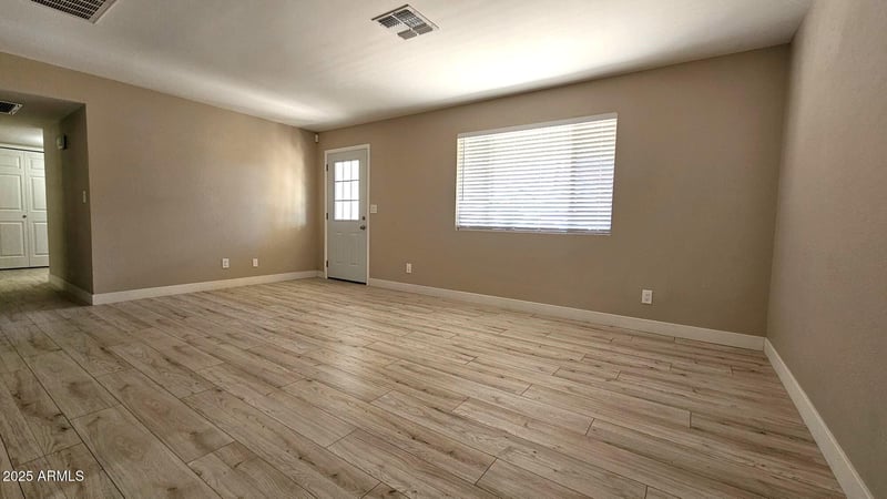 2548 Encanto St, Mesa, AZ 85213