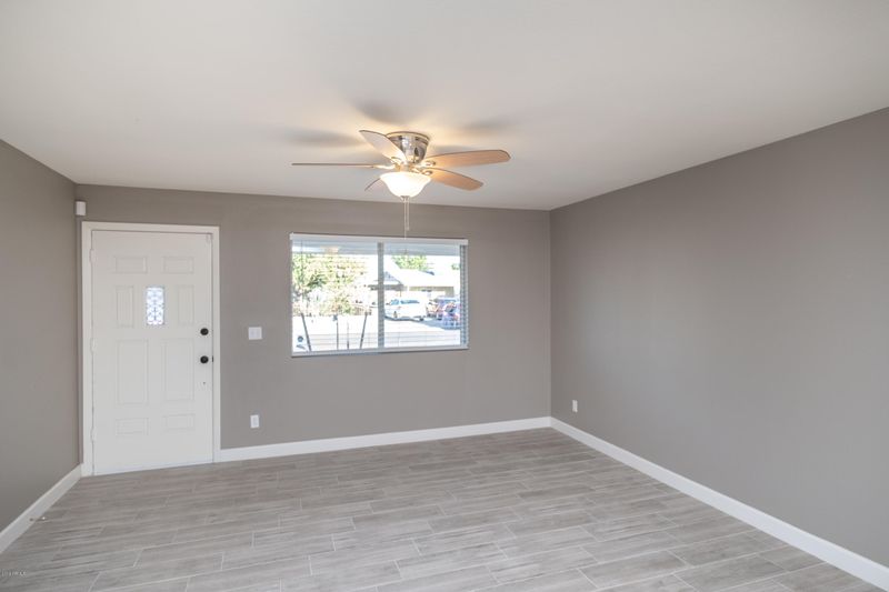 2548 N 72nd Ave, Phoenix, AZ 85035