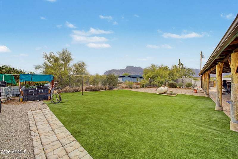 2548 Val Vista Rd, Apache Junction, AZ 85119