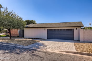 2548 Turney Ave, Phoenix, AZ 85016