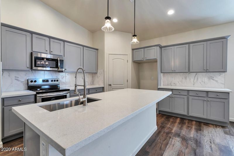 2548 W Coolidge St, Phoenix, AZ 85017