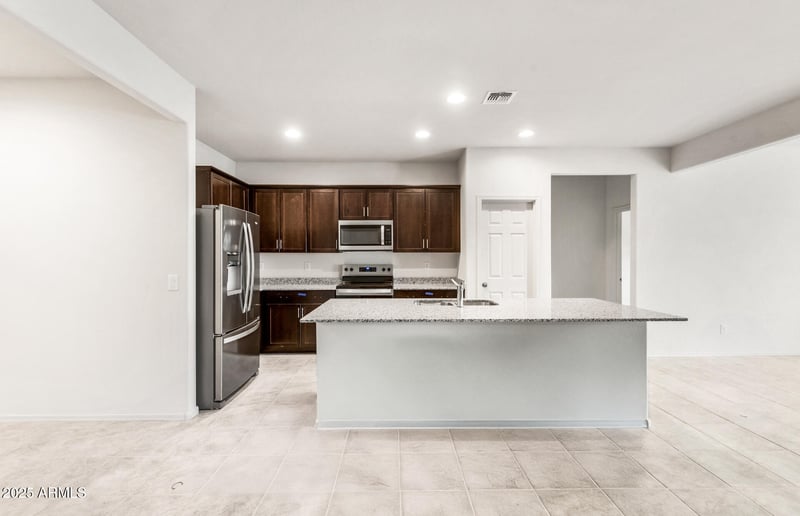 25480 Chipman Rd, Buckeye, AZ 85326