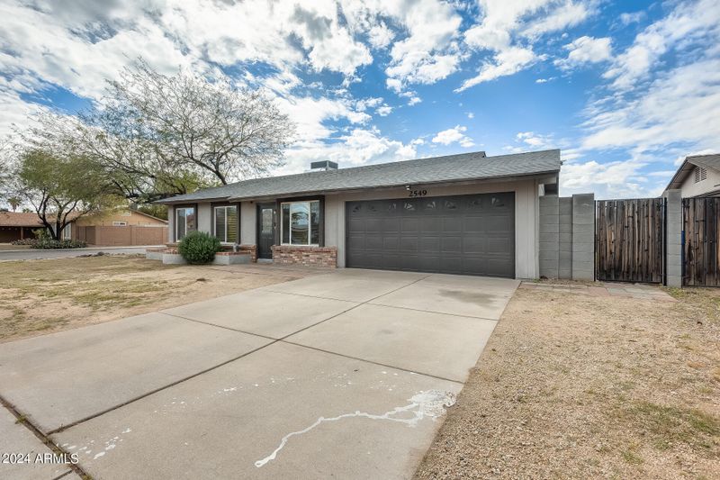 2549 E Libby St, Phoenix, AZ 85032