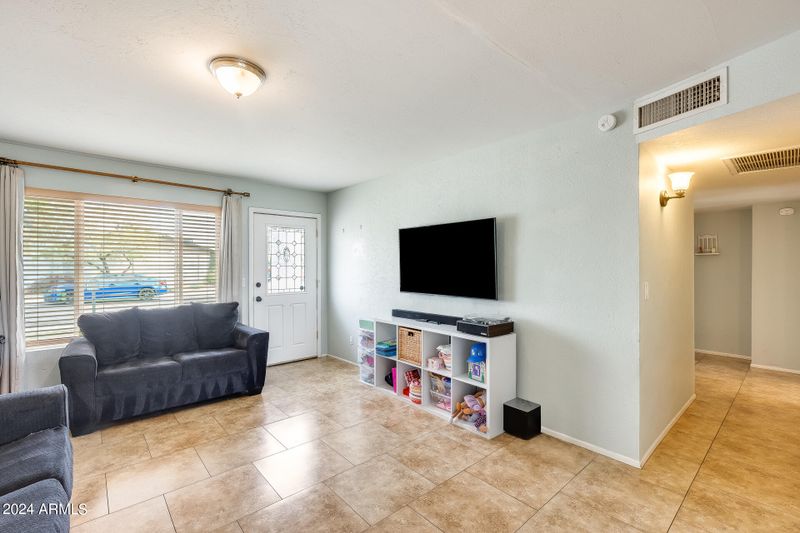 2549 E Libby St, Phoenix, AZ 85032