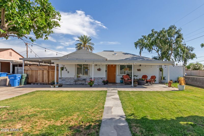 2549 W Montebello Ave, Phoenix, AZ 85017
