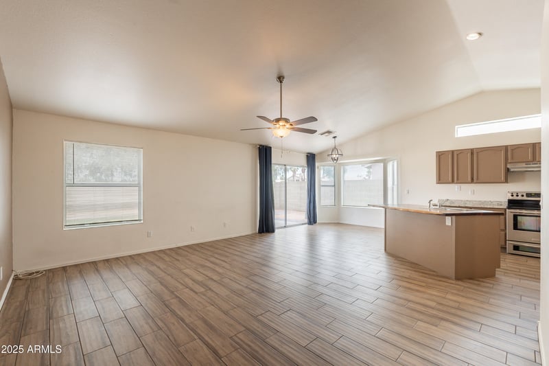 255 Kingston St, Chandler, AZ 85225