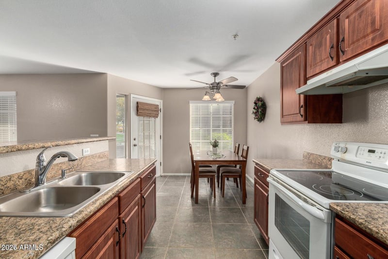 255 Kyrene Rd #133, Chandler, AZ 85226