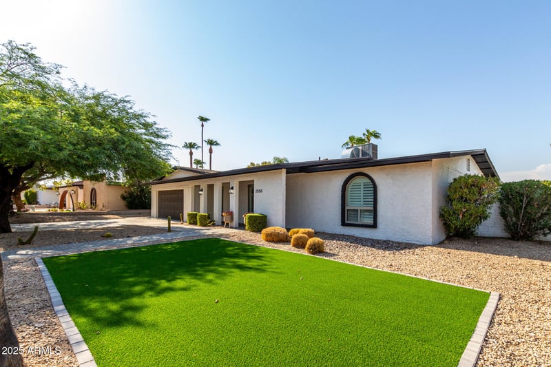 2550 Sahuaro Dr, Phoenix, AZ 85028