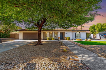 2550 Sahuaro Dr, Phoenix, AZ 85028