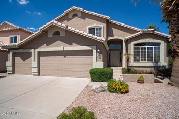 2550 Taro Ln, Phoenix, AZ 85050