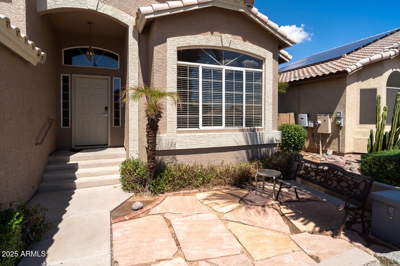 2550 Taro Ln, Phoenix, AZ 85050