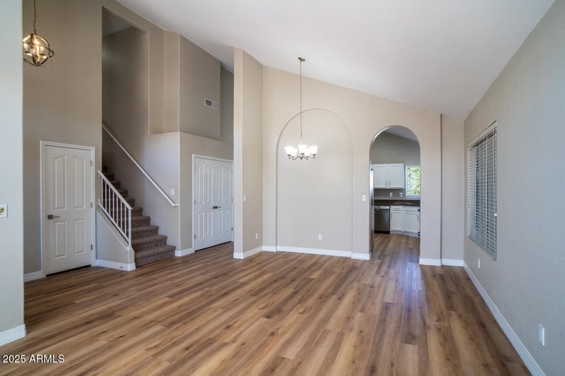 2550 Taro Ln, Phoenix, AZ 85050