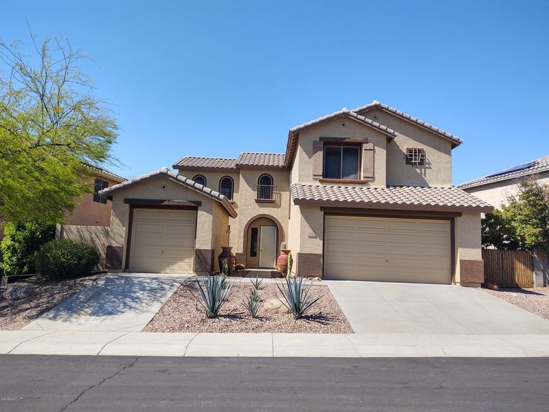 2550 W Kit Carson Trl, Phoenix, AZ 85086