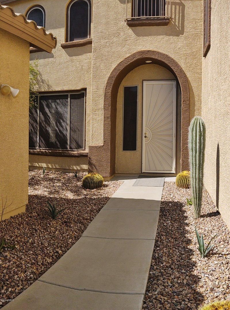 2550 W Kit Carson Trl, Phoenix, AZ 85086
