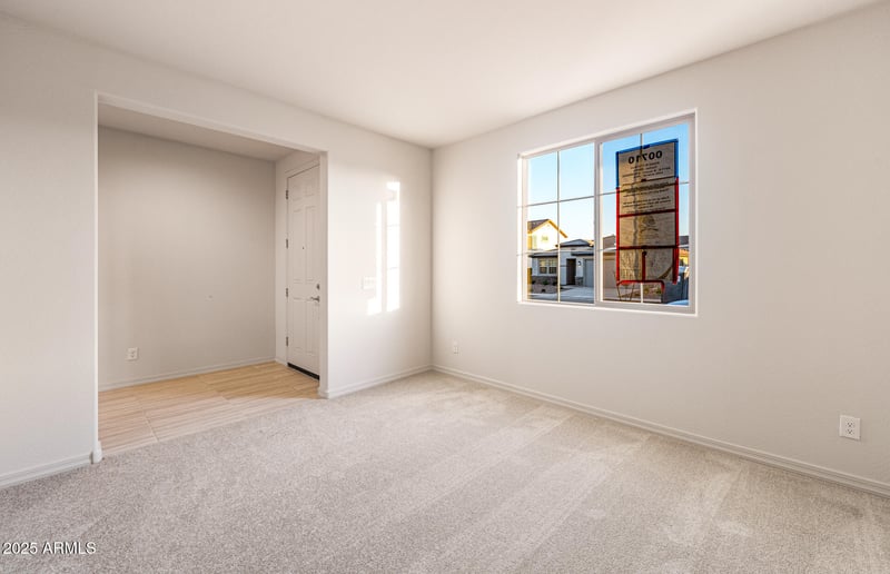 25502 172nd Ln, Surprise, AZ 85387