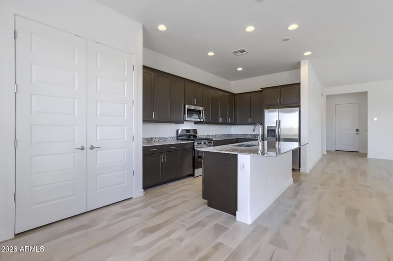 25505 N 167th Ln, Surprise, AZ 85387