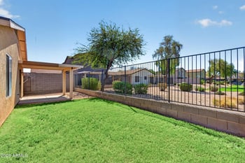 2551 E Meadow Chase Dr, San Tan Valley, AZ 85140