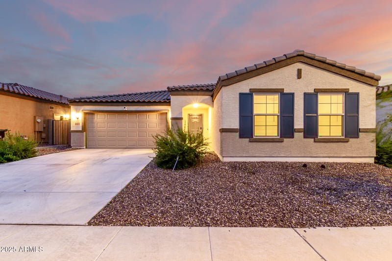 2551 Grenadine Rd, Phoenix, AZ 85041